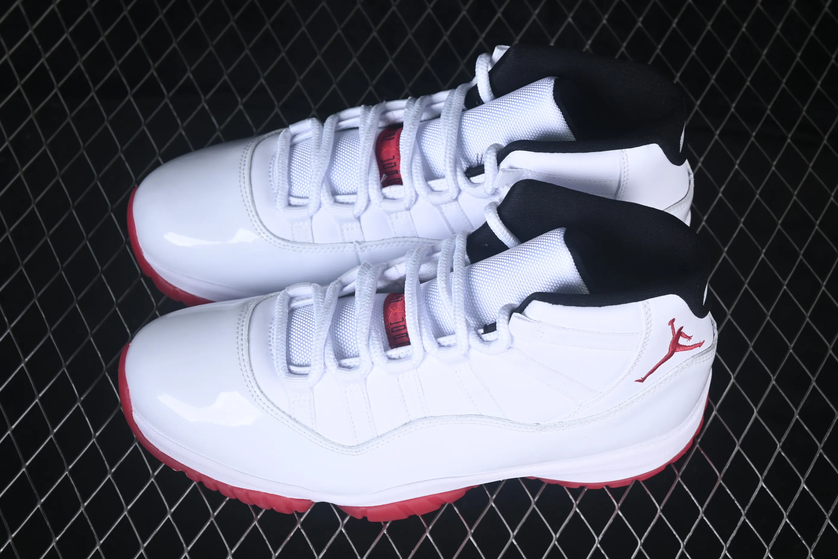 All categories Air Jordan Jordan series basketball shoes Air Jordan 11 Air Jordan 11 Retro AJ11 Joe 11 patent leather white and red CT8012-160